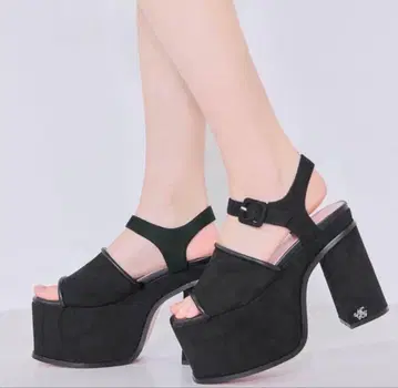 미셸 마카롱 통굽 스웨이드 샌들