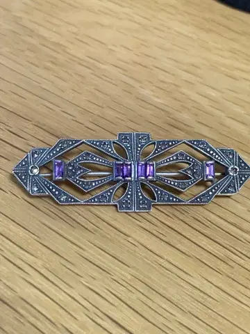 영국제 빈티지 브로치 마카사이트, 자수정