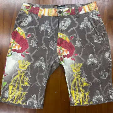 에드 하디 숏팬츠