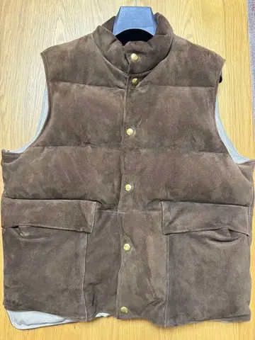아프레쎄 다운 베스트 Suede Down Vest BROWN