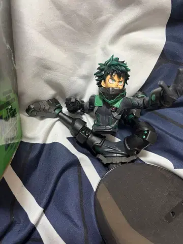 나의 히어로 아카데미아 미도리야 이즈쿠 피규어