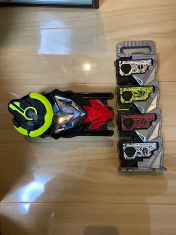 가면라이더 제로원 변신 벨트와 카드 세트