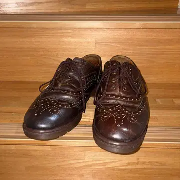 닥터마틴 Dr.Martens 윙팁 신발 영국제 UK10