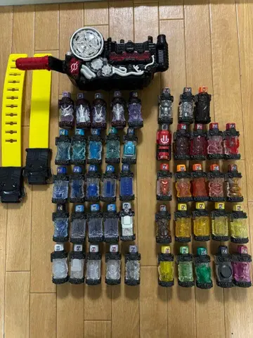 가면라이더 빌드 벨트&풀보틀 묶음 판매 48개