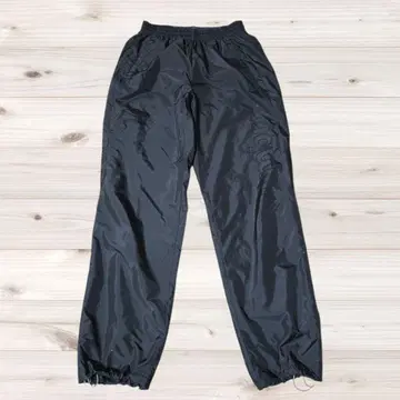 엄브로 윈드 브레이커 팬츠 M 블랙 데상트제 UCS4243P