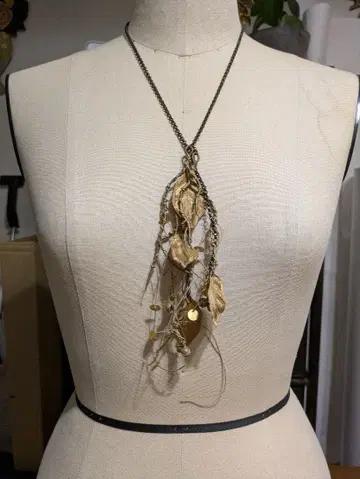 CERASUS 케라스스 목걸이