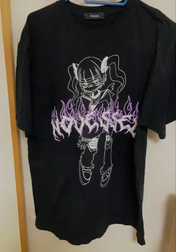 서브컬처 지뢰 T셔츠 블랙 NOVESSEL