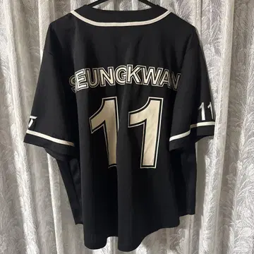 Seventeen 승관 유니폼