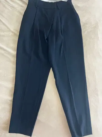 SOEJU 소주 턱 팬츠 네이비 S 사이즈 일본제 안감 없음