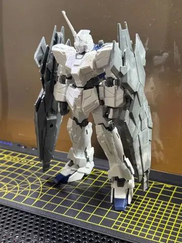 건담 프라모델 hg 유니콘 건담 유니콘 모드 정크