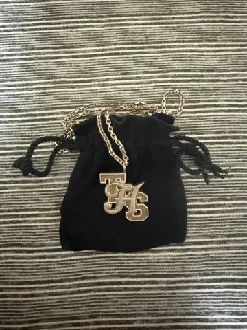 NUMBER (N)INE 넘버나인 로고 목걸이