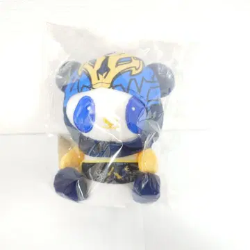 가면 팬더 마스코트 참 클로즈