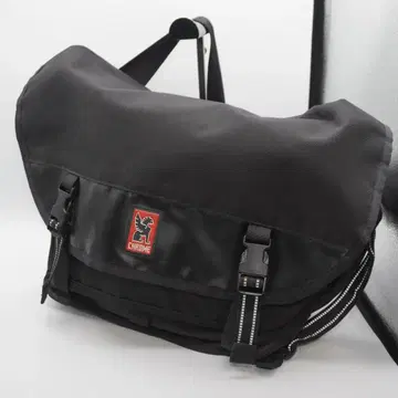 CHROME 크롬 USA제 메신저 백 CITIZEN 블랙