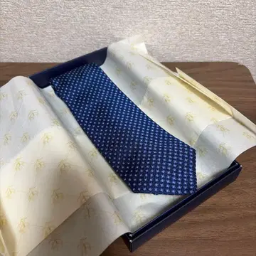 Brooks Brothers 실크 토널 스퀘어 자카드 타이