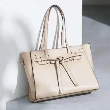 VIS 플랩 타이 토트백 베이지