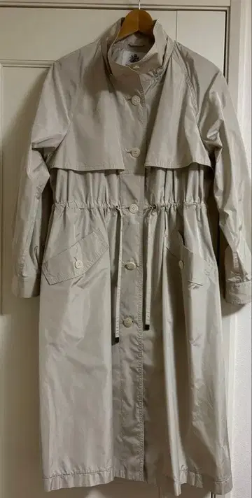 올드 잉글랜드 스프링 코트