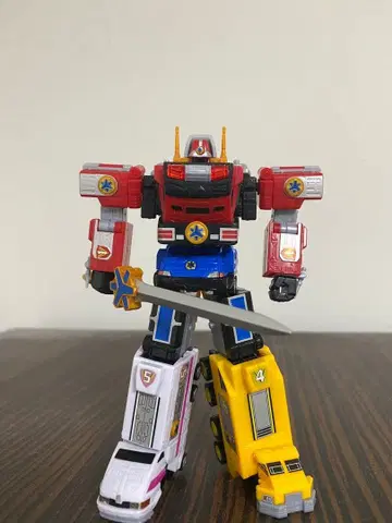 슈퍼 미니프라 빅토리 로보