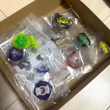 베이블레이드 X 샤크 스케일 덱 세트 새상품+1-60 D 커스텀