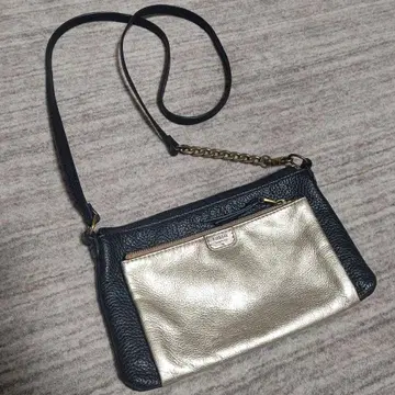 FOSSIL 블랙 골드 가죽 숄더백 사코슈 소가죽 천연 가죽 골드