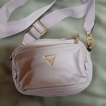 GUESS 라이트 퍼플 숄더백