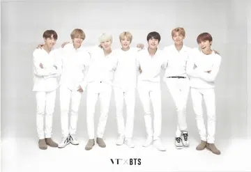 BTS VT 화장품 단체 포스터