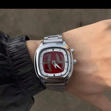 켈시움 워치 손목시계 y2k archive 빨간색 실버 벨트
