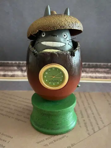 이웃집 토토로 도토리 속 디오라마 탁상시계