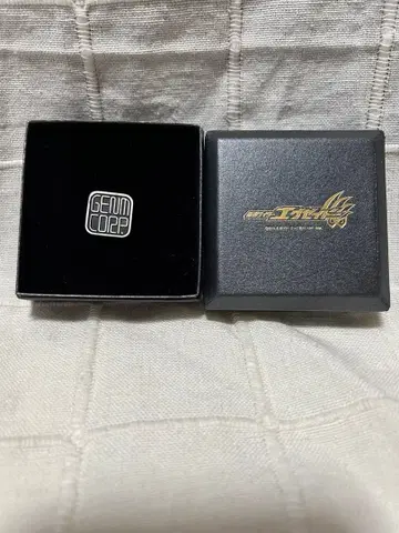 가면라이더 이그제이드 단 쿠로토 겐무 코퍼레이션 핀 배지
