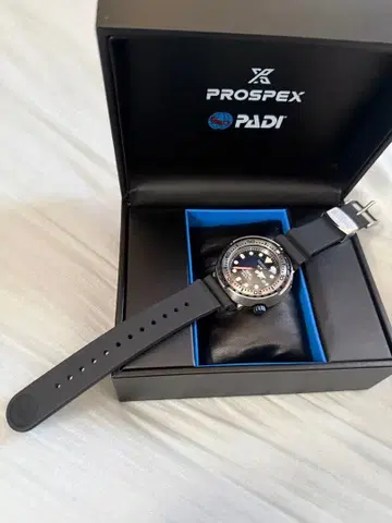 세이코 sbbn 방수 300M PADI 마린 마스터