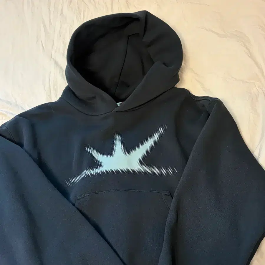 トップス aeae STRIPE HOOD KNIT ZIP UP [NAVY] Aeae Stripe Hood Knit Zip-up [Navy] on Bunjang Global Site.