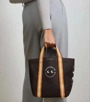 미사용 새상품 [ 안야 힌드마치 ] Universal Bag 미니