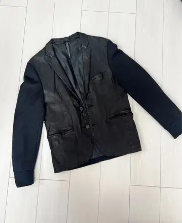 BLACKBARRETT by NEIL BARRETT 자켓