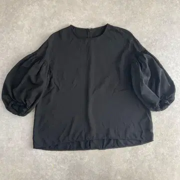 KOKIA 볼륨 소매 8부 소매 블라우스 블랙 일본제