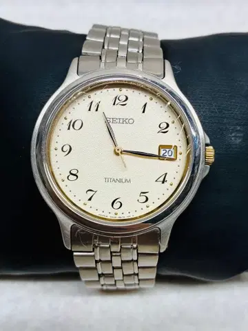 T7 ) SEIKO 세이코 남성용 손목시계 티타늄 쿼츠 7N42-8A60