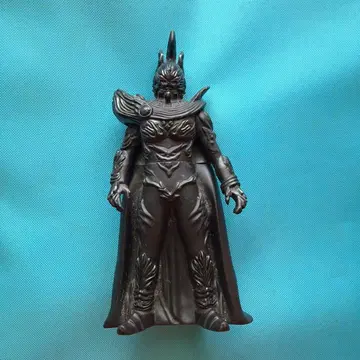 울트라맨 시리즈 괴수 피규어 암흑 우주 대황제 엔페라 성인 14cm