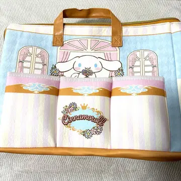 시나모롤 보관 케이스 엠보싱 가공 산리오