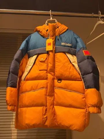 코닥 다운 자켓 미사용 새상품