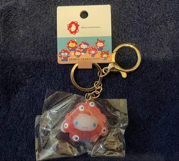 미야쿠미야쿠 클리어 산리오 입체 키링 시나모롤