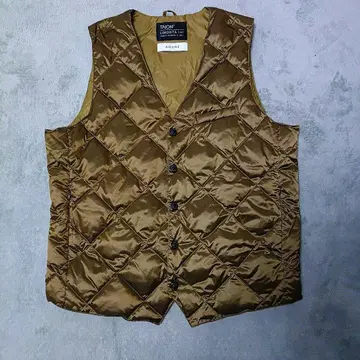 TAION AOURE 카키 다운 베스트