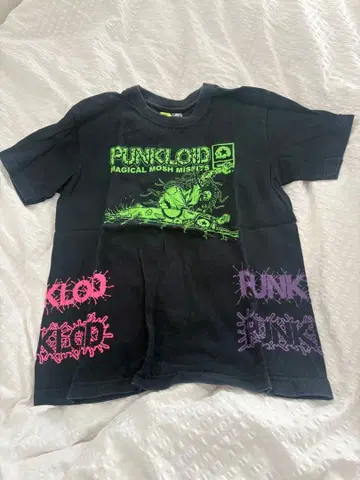 magical mosh misfits 그래픽 티셔츠 s 사이즈