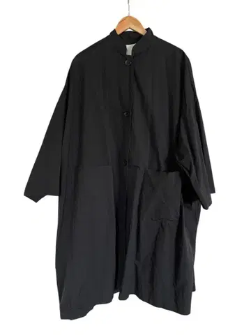 올드맨즈테일러 가먼트 다이 코트