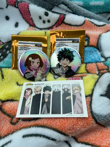 히로아카 빅 캔뱃지 오로라ver. 미도리야 이즈쿠 & 우라라카 오챠코