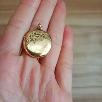 롤드 골드 로켓 펜던트 앤티크