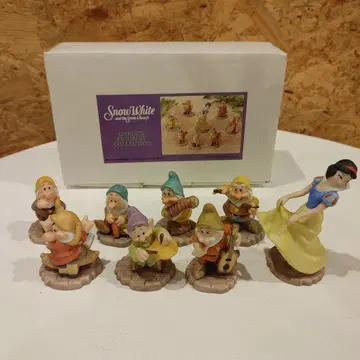 백설공주와 일곱 난쟁이 박스 가든 피규어 세트 디즈니