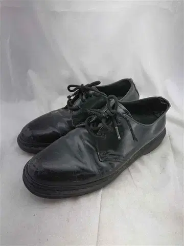 닥터마틴 14345 블랙 계열 가죽 신발 남성용