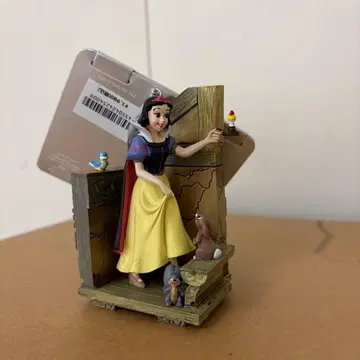 백설공주 피규어 오너먼트