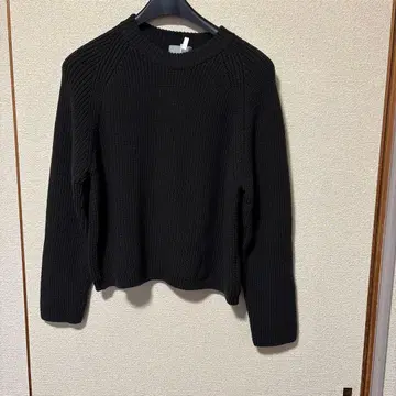 마가렛호웰 블랙 리브 크루넥 긴팔 니트