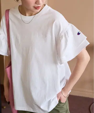 Champion 별주 프릴 소매 상의 프릭스스토어