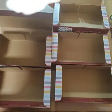 빈 상자입니다. 니지산지 하피토리 팝콘 5점