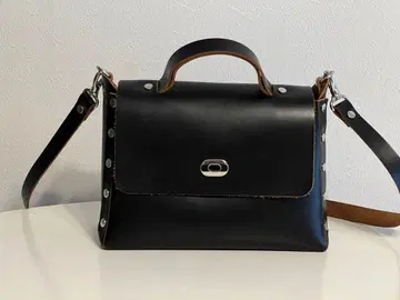 assemble hand bag flap M